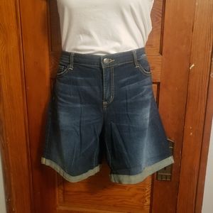 Boutique Midi Jean Shorts Darkwash Sz 18W. Used